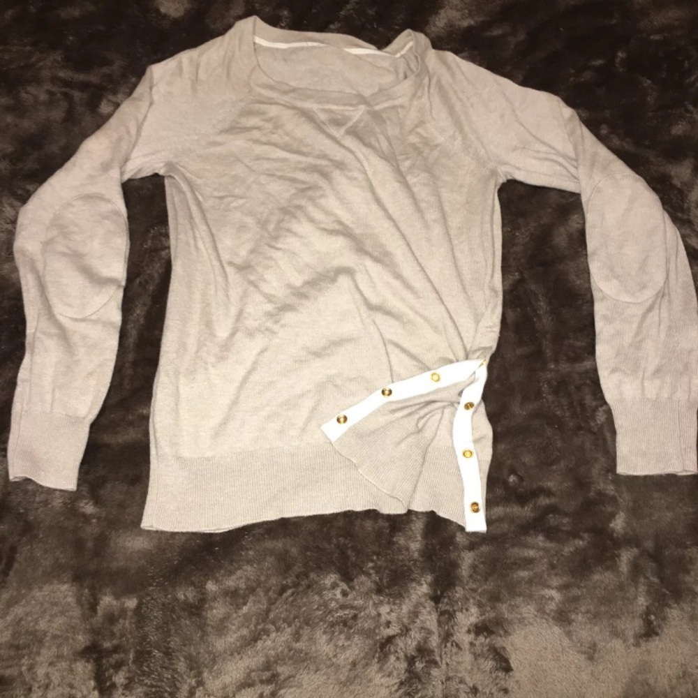 BCBG wool sweater